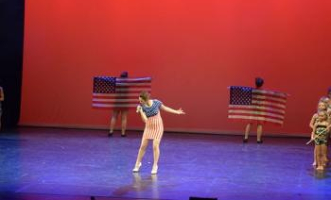American Dream - spectacle fin d'année 28 mai 2016, Montceau-les-Mines, Centre de Danse Nilda Dance