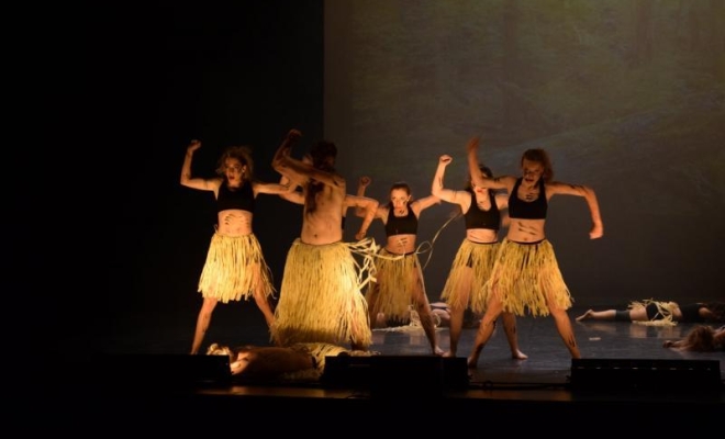 En route pour le tour du monde, Montceau-les-Mines, Centre de Danse Nilda Dance