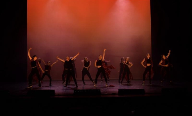 En route pour le tour du monde, Montceau-les-Mines, Centre de Danse Nilda Dance