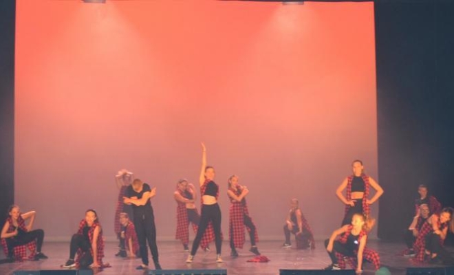 En route pour le tour du monde, Montceau-les-Mines, Centre de Danse Nilda Dance