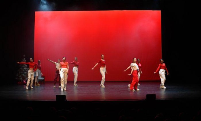 Spectacle de Noël 2022, Montceau-les-Mines, Centre de Danse Nilda Dance