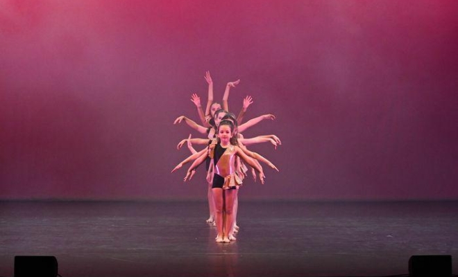 Spectacle de Noël 2022, Montceau-les-Mines, Centre de Danse Nilda Dance